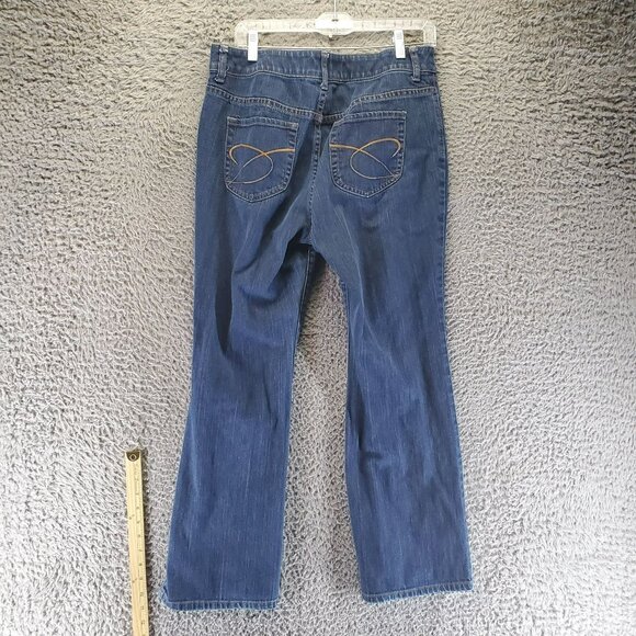 Chicos Jeans Womens 1.5 Short US 10 Petite Blue Ultimate Fit Boot Leg Denim - Picture 12 of 14